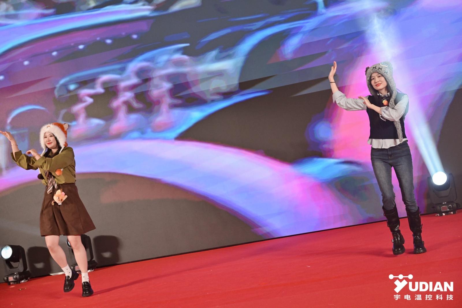 19032420.jpg 19032420.jpg